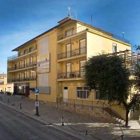 Hotel Astoria Fermo Eksteriør billede
