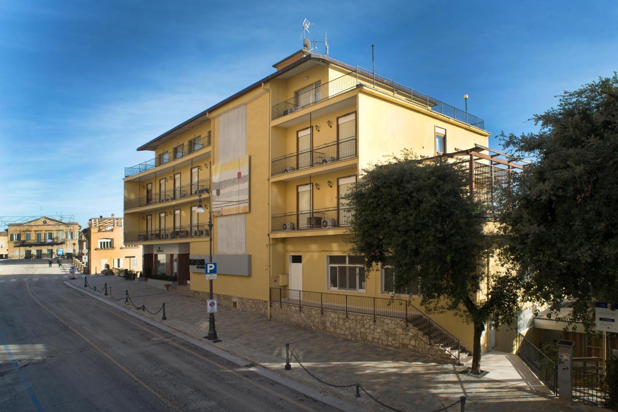 Hotel Astoria Fermo Eksteriør billede